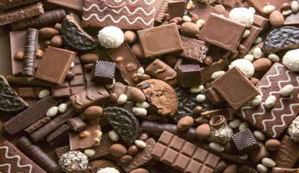 تولید کننده شکلات کادویی با طعم های مختلف