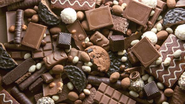 وارد کننده شکلات شیرین در بازار داخلی