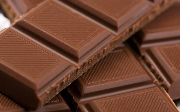 شکلات روکش طلایی را از کجا می توان تهیه نمود؟